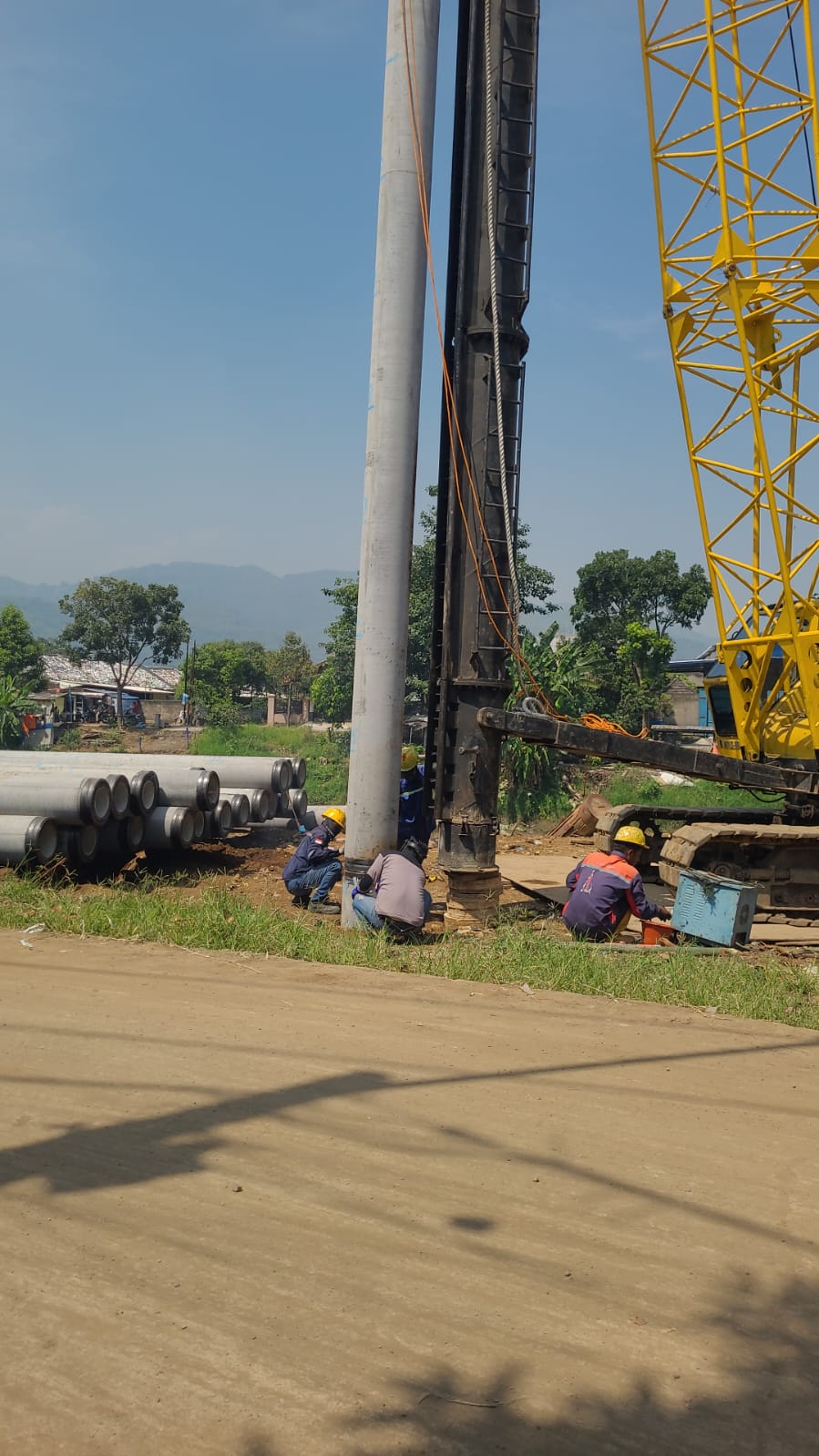 PT. Galaxy Intranusa - Pengerjaan konstruksi di lokasi proyek